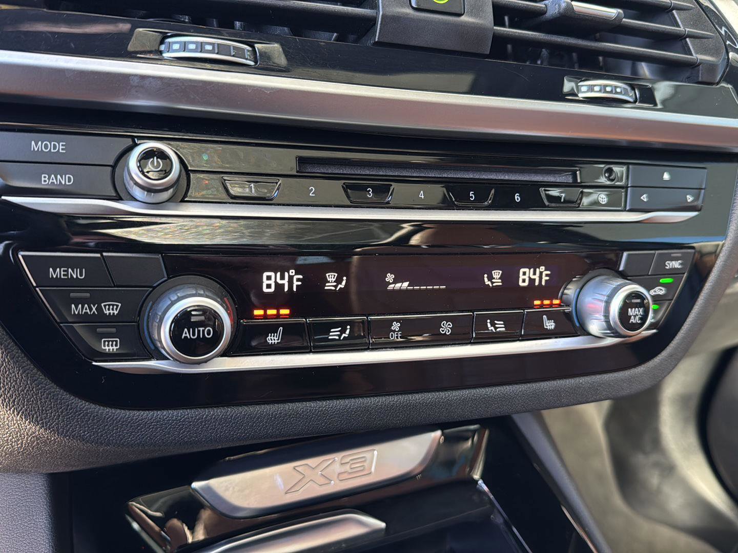 Used 2019 BMW X3 xDrive30i w/ M Sport Package 2 image 25