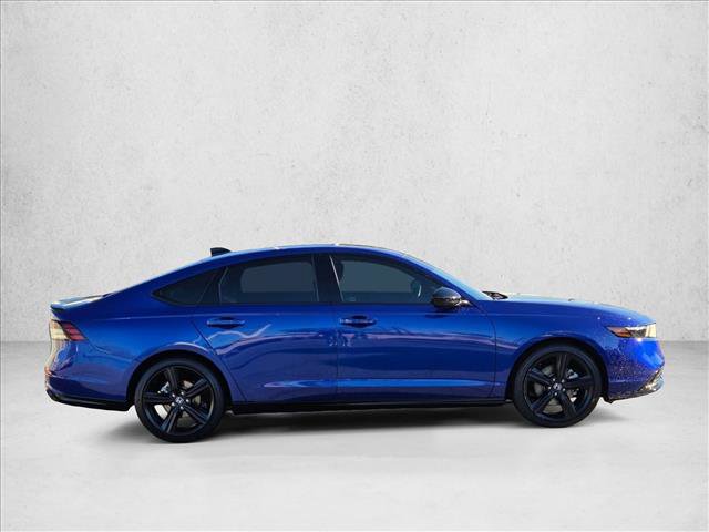 Used 2025 Honda Accord Sport image 4