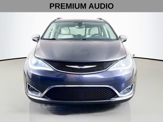 Used 2020 Chrysler Pacifica Limited image 4