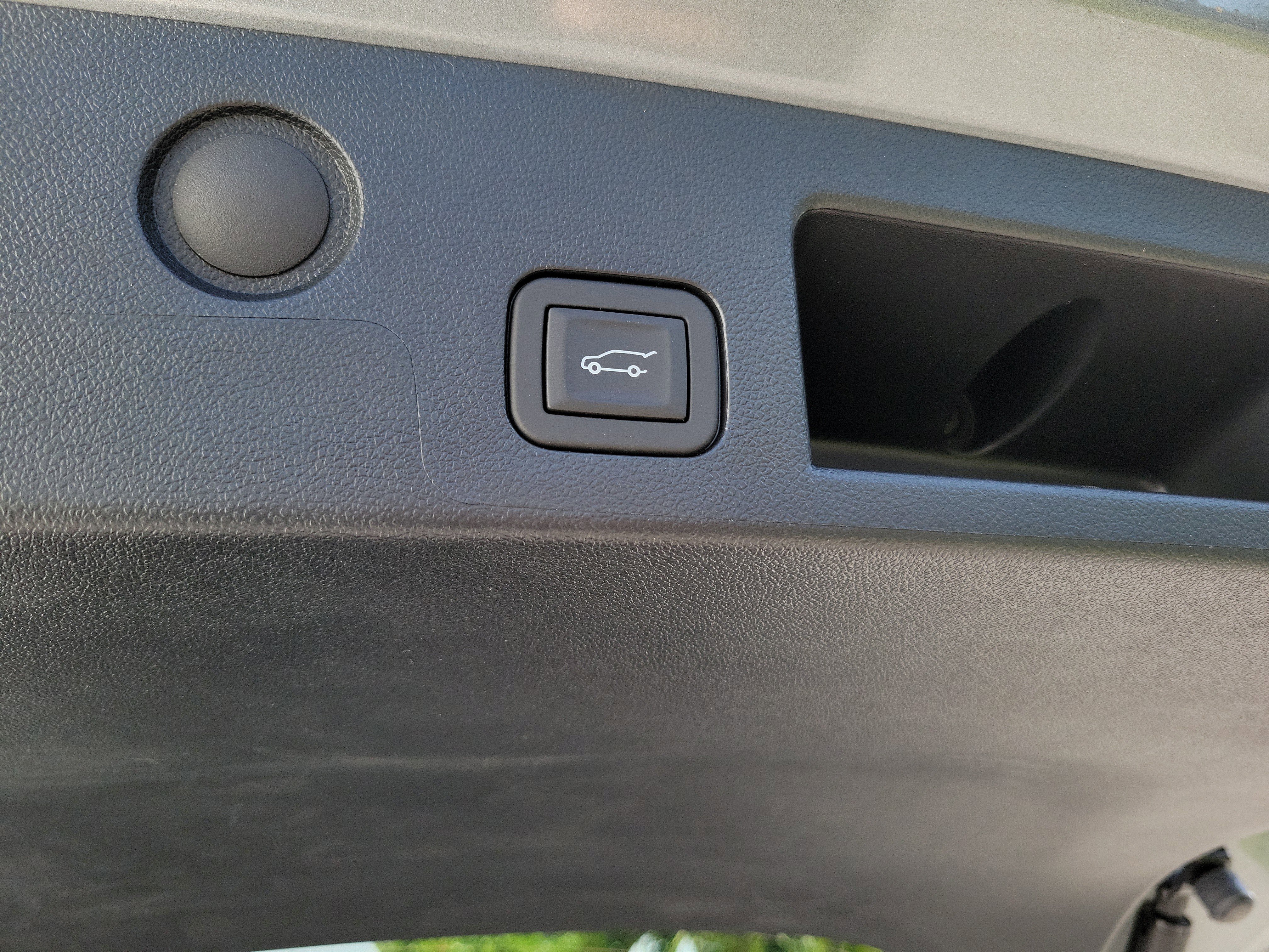 New 2026 GMC Terrain Elevation w/ Elevation Premium Package FWD image 10