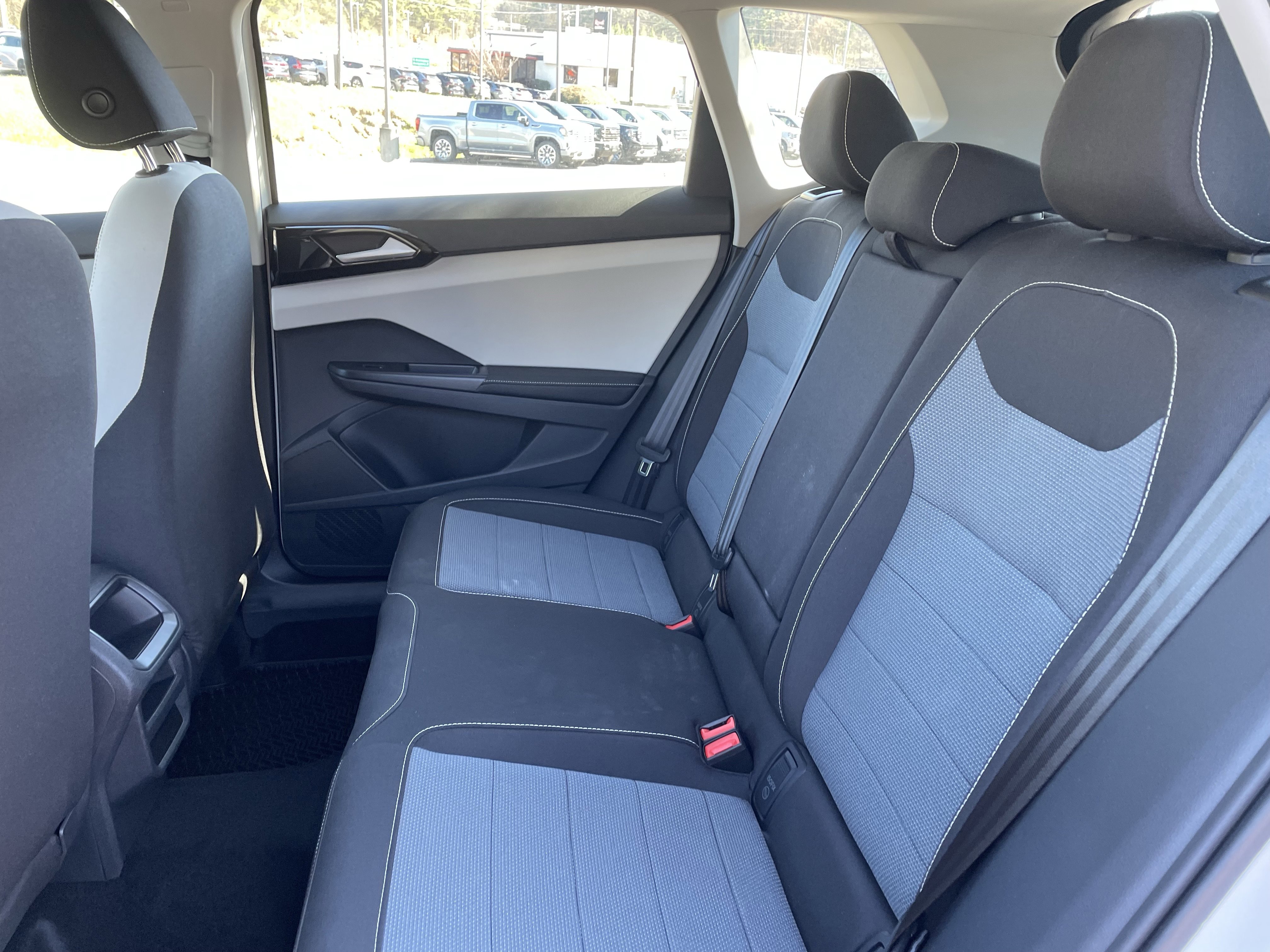 New 2026 Volkswagen Taos S FWD image 11