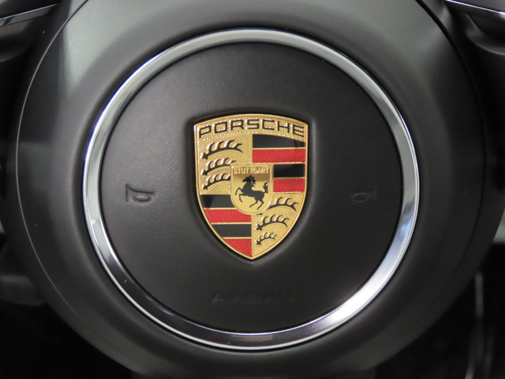 Certified 2023 Porsche Macan S AWD/4WD image 20