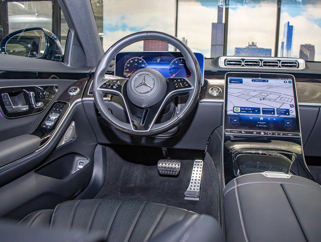 Certified 2024 Mercedes-Benz S 500 4MATIC image 16