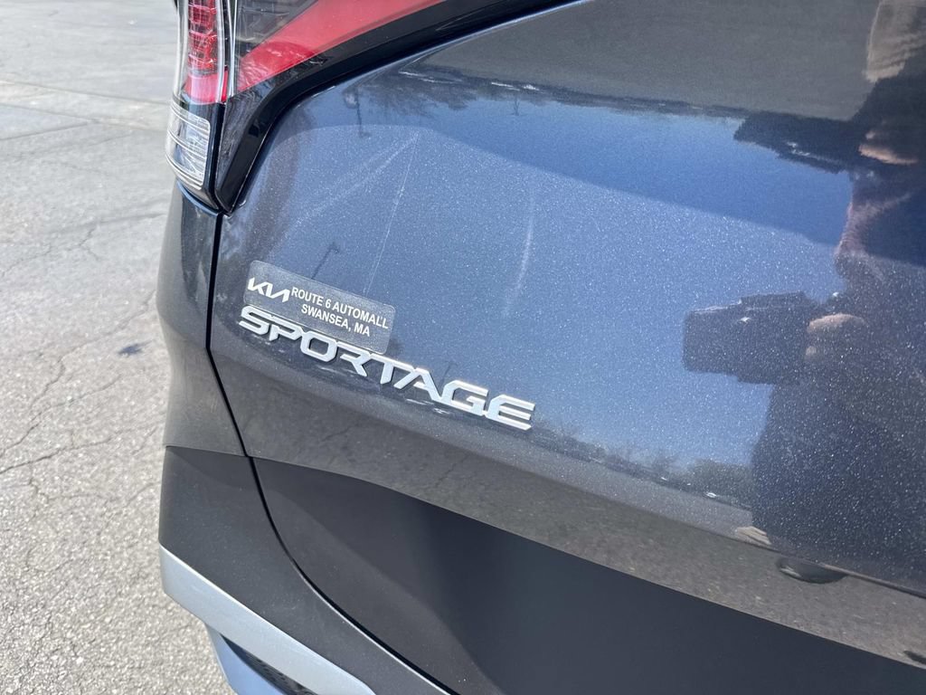 Used 2024 Kia Sportage X-Line w/ X-Line Premium Package AWD/4WD image 4