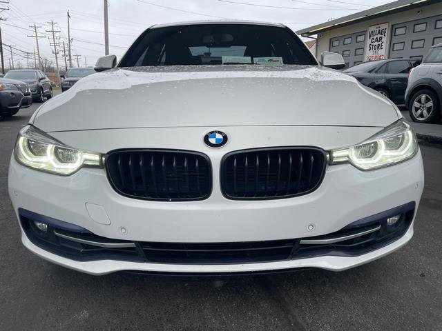 Used 2017 BMW 330i xDrive Sedan image 2
