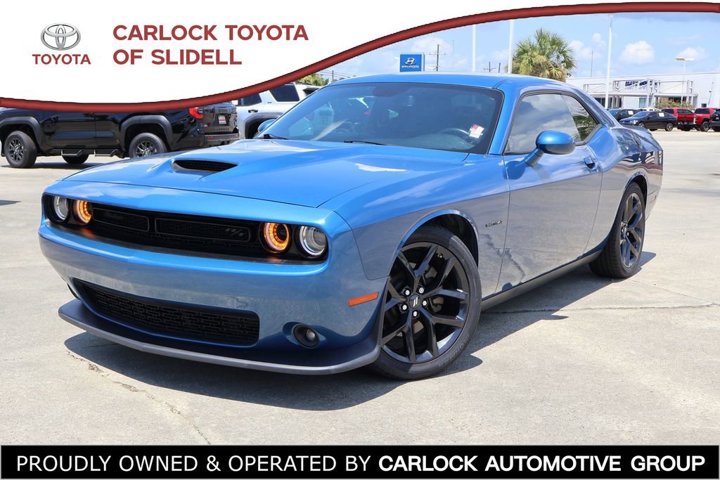 Used 2022 Dodge Challenger R/T w/ Blacktop Package