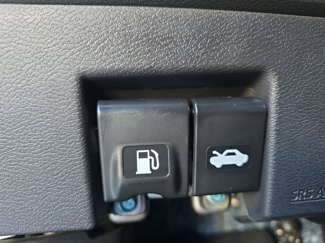 Certified 2025 Nissan Versa S w/ Trunk Package image 29