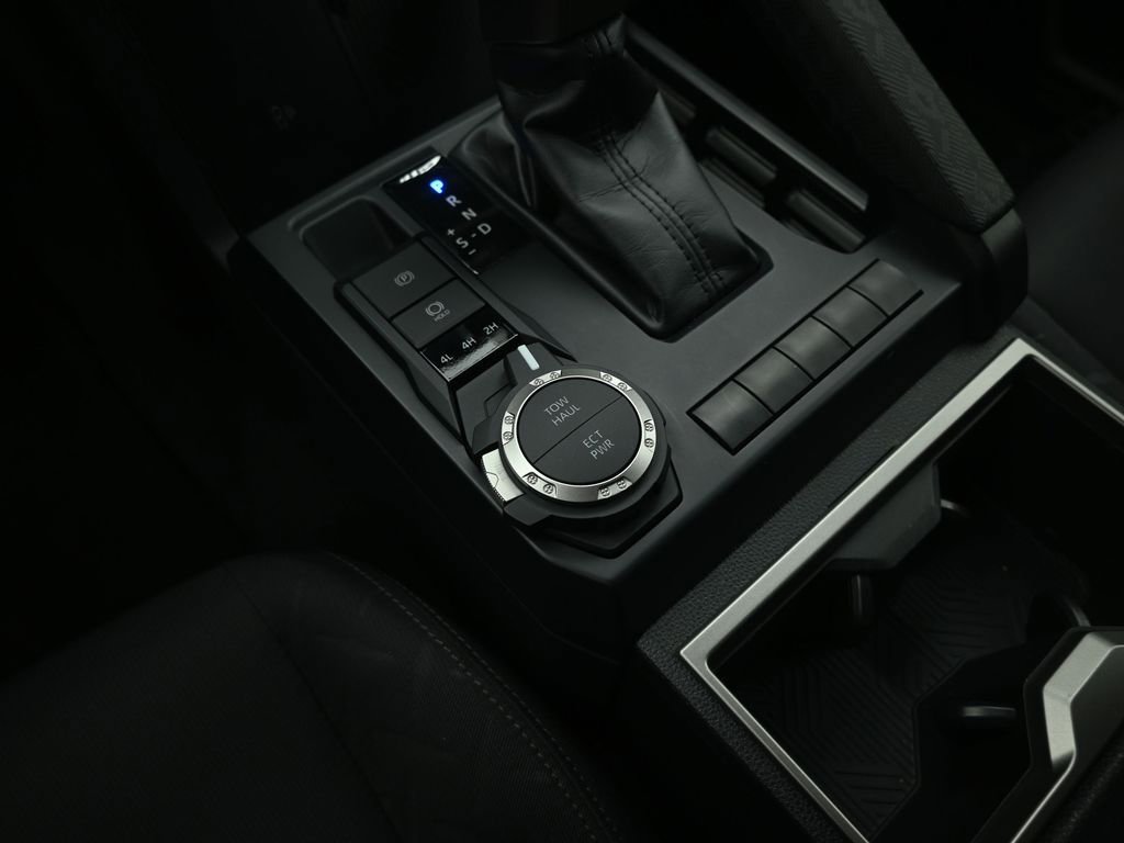 Used 2024 Toyota Tacoma SR5 image 17