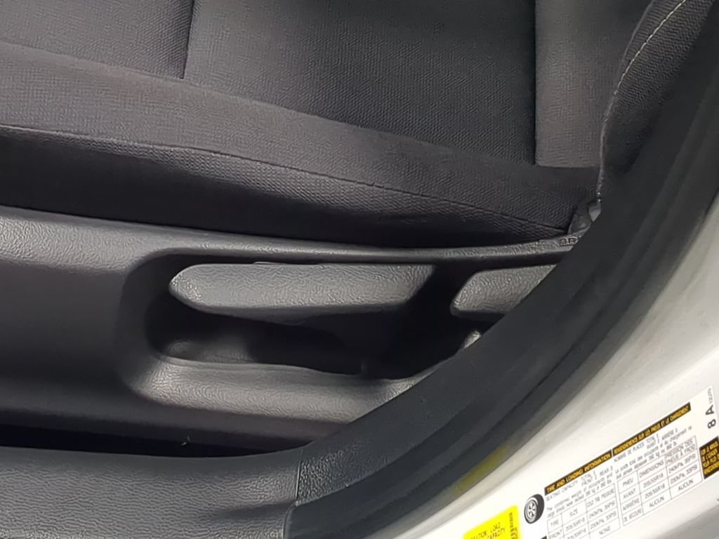Used 2023 Toyota Corolla LE FWD image 20