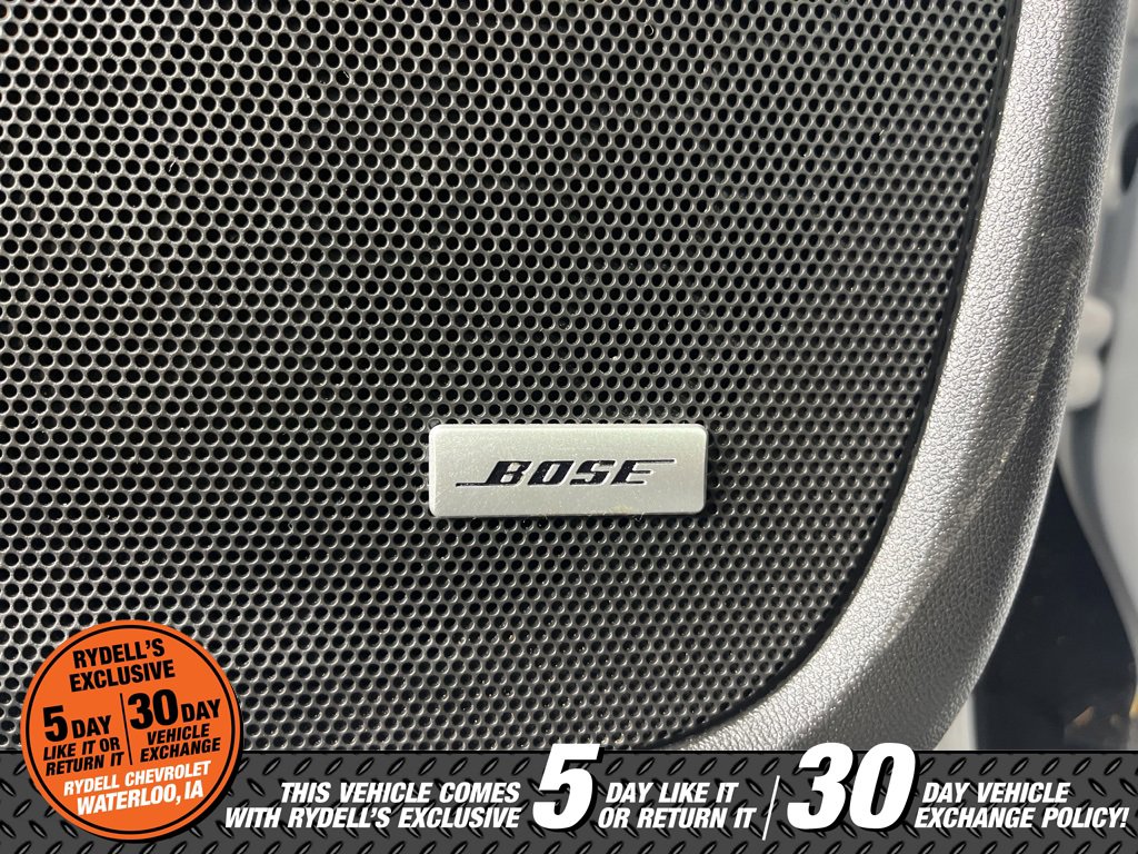 Certified 2023 GMC Terrain SLT w/ Infotainment Package II image 33