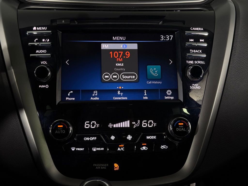 Used 2024 Nissan Murano SV w/ SV Midnight Edition Package image 16