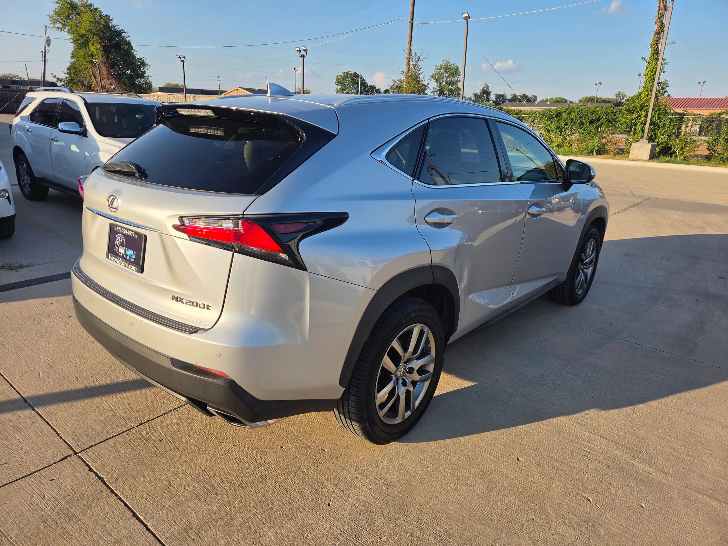 Used 2015 Lexus NX 200t FWD w/ Premium Package image 3