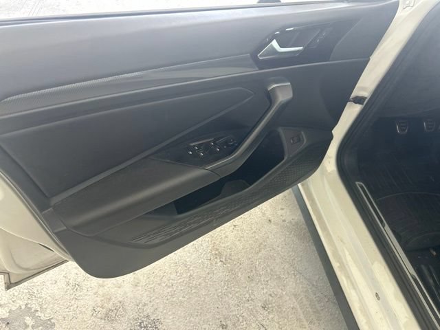 Used 2019 Volkswagen Jetta GLI FWD image 19