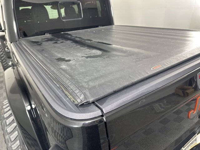 Used 2022 Jeep Gladiator Mojave w/ Cold Weather Group image 10