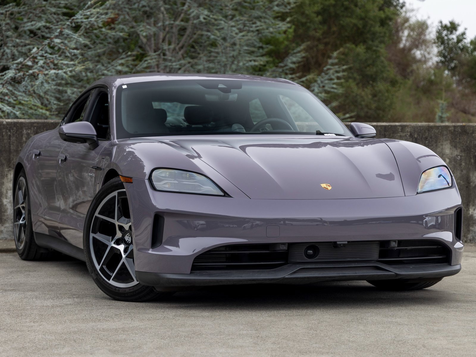 New 2025 Porsche Taycan image 6