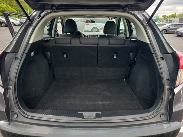 Used 2019 Honda HR-V LX image 38