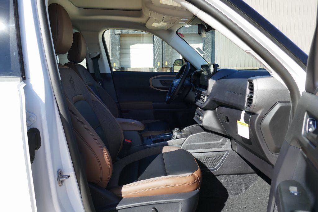 New 2025 Ford Bronco Sport Outer Banks w/ Outer Banks Tech Package+ image 11