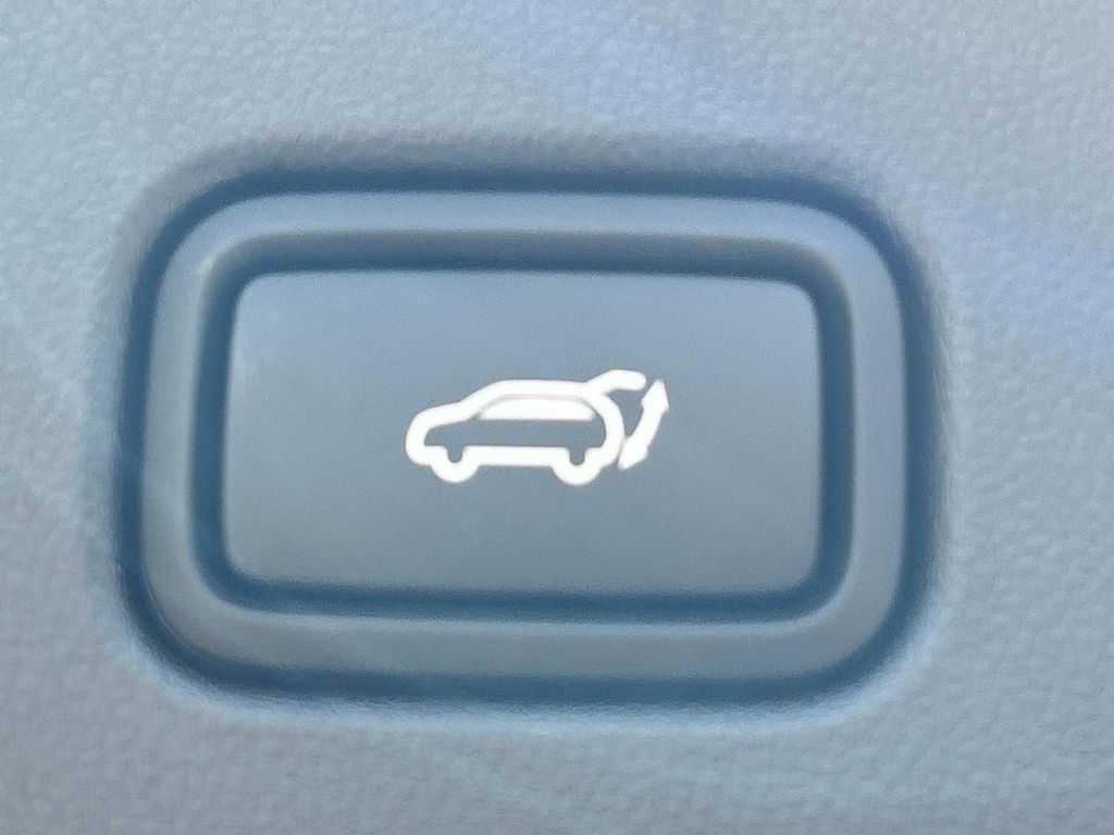 New 2025 Hyundai Tucson Limited FWD image 13