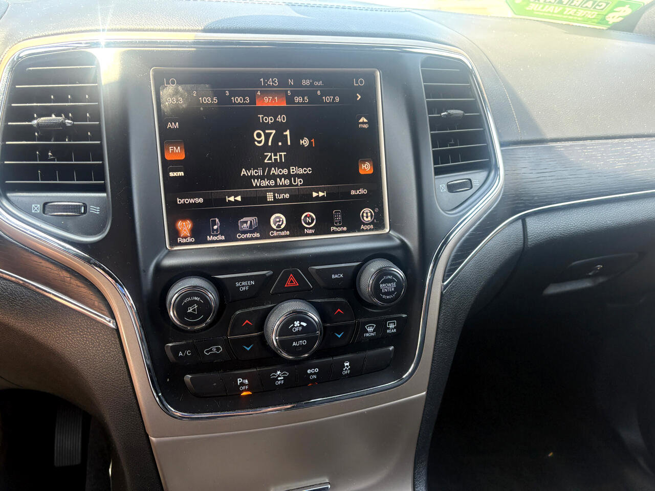 Used 2014 Jeep Grand Cherokee Summit image 17