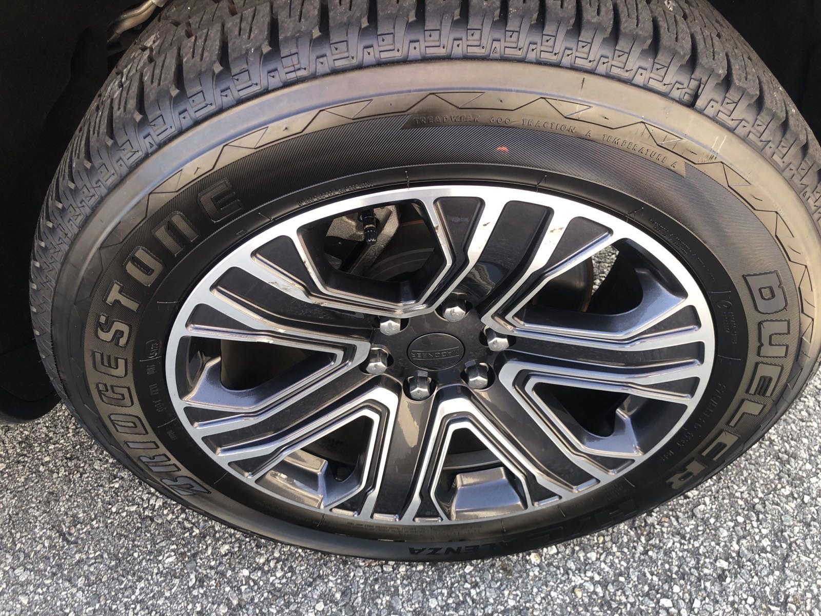 Used 2024 Jeep Wagoneer L Series II w/ Flexible Seating Group image 56