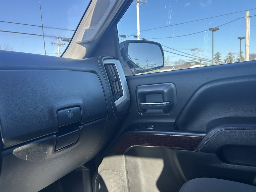 Used 2017 GMC Sierra 1500 SLE image 23