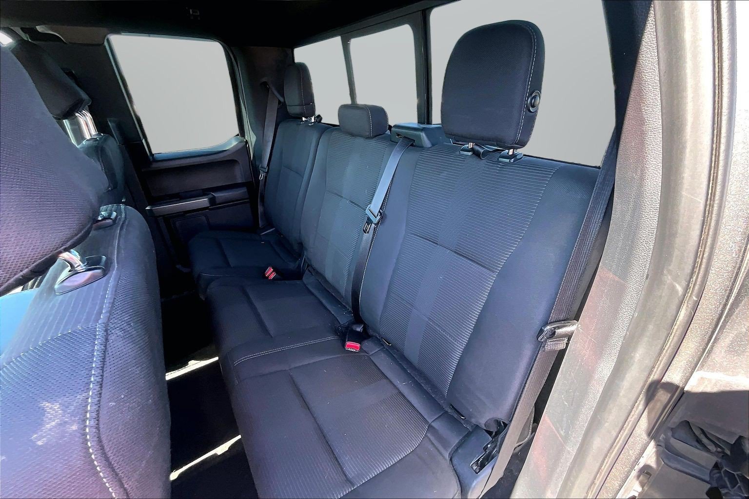 Used 2016 Ford F150 XLT w/ Equipment Group 302A Luxury RWD image 18