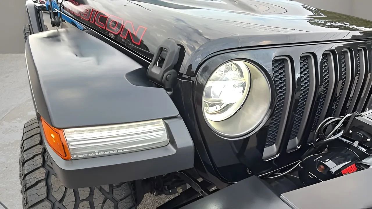 Used 2018 Jeep Wrangler Unlimited Rubicon image 13