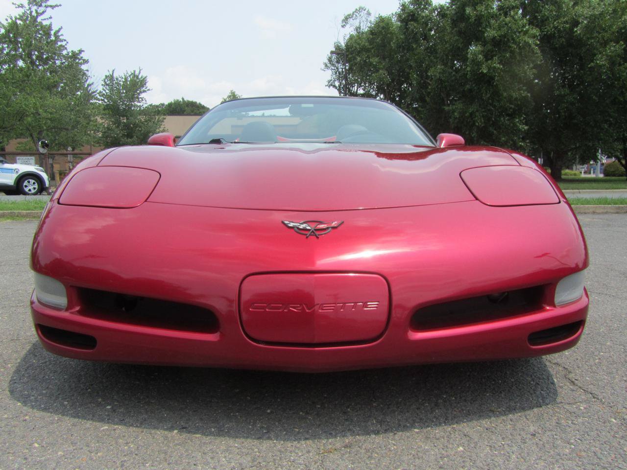 Used 2001 Chevrolet Corvette Convertible w/ Preferred Equipment Group2 RWD image 4