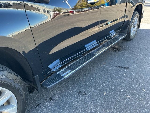 Used 2019 Chevrolet Silverado 1500 High Country w/ Technology Package image 12