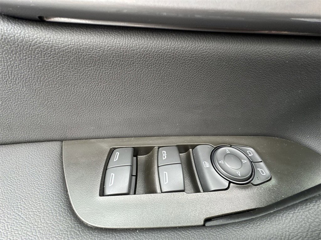 Used 2023 Chevrolet Blazer LT w/ Convenience Package image 13