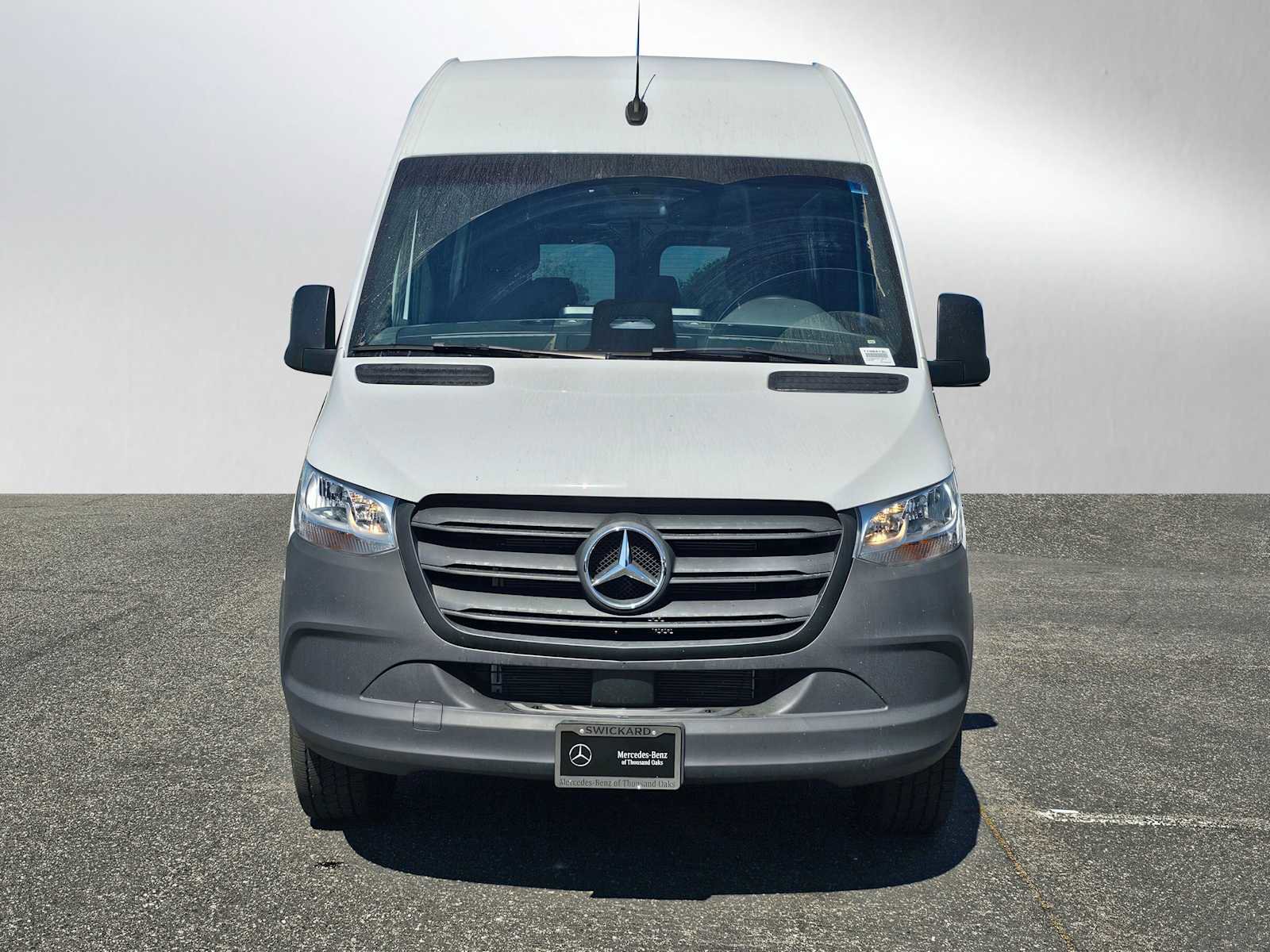 Used 2025 Mercedes-Benz Sprinter 2500 image 8