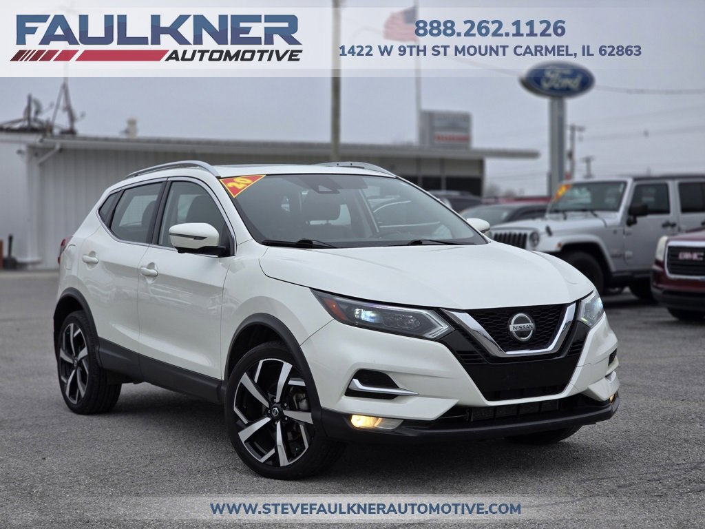 Used 2020 Nissan Rogue Sport SL w/ Premium Package image 1