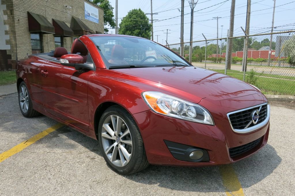 Used 2011 Volvo C70 T5