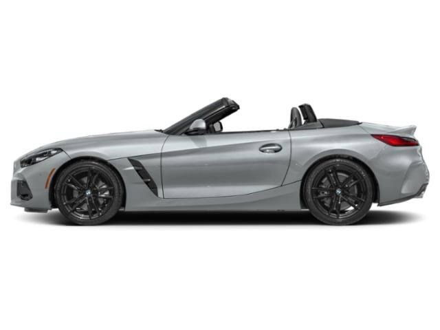 New 2026 BMW Z4 M40i w/ Premium Package RWD image 3