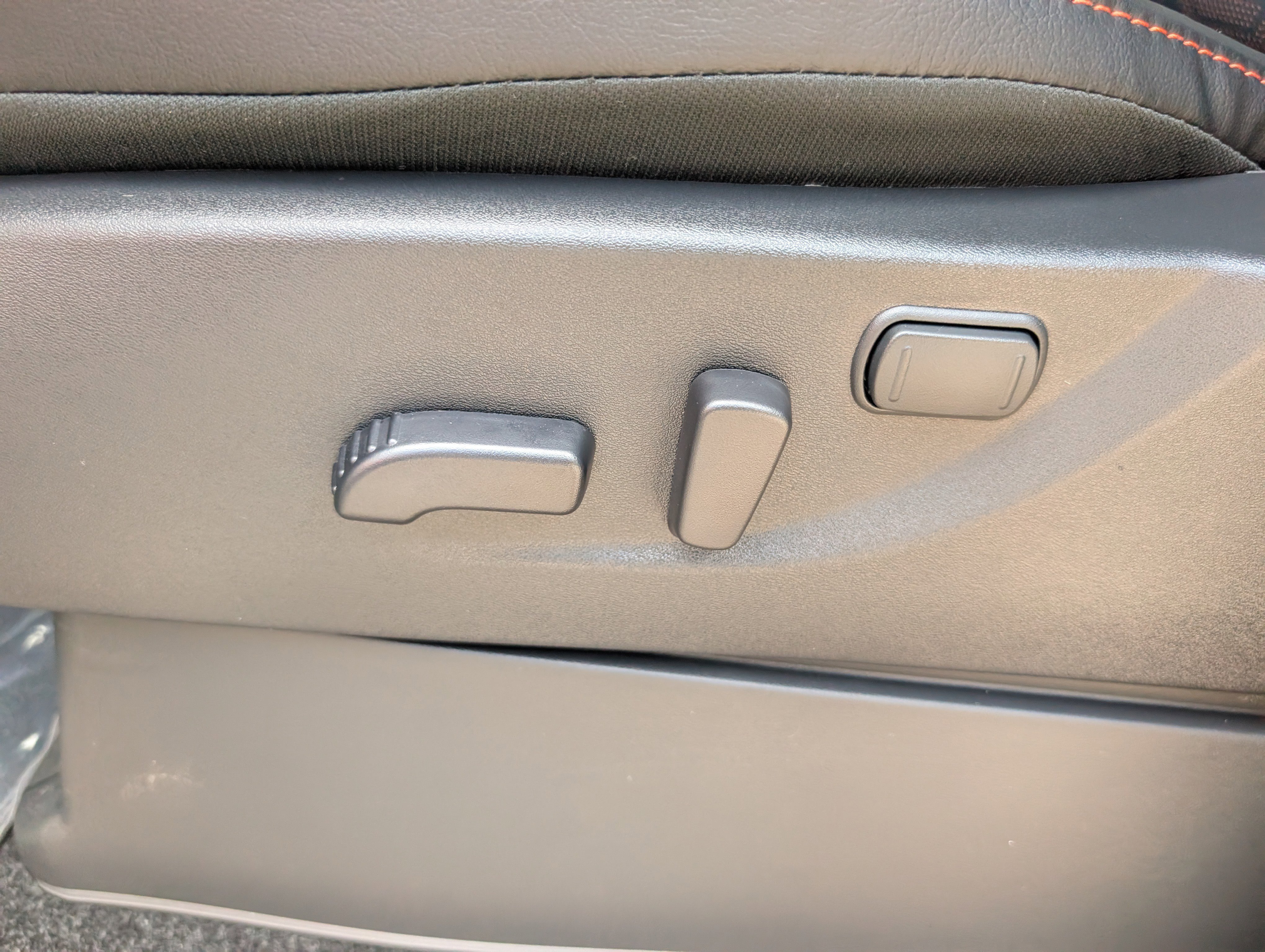 New 2026 Nissan Frontier Pro-X image 9