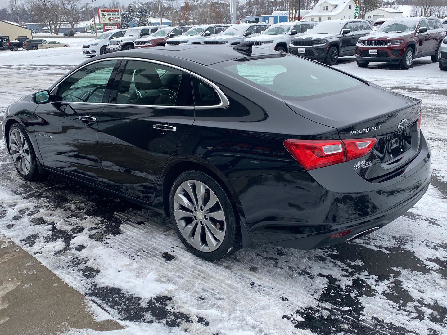 Used 2018 Chevrolet Malibu Premier w/ Premier Sun and Wheel Package image 17