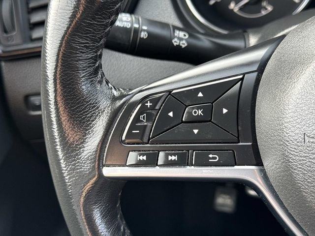 Used 2018 Nissan Rogue SL image 24