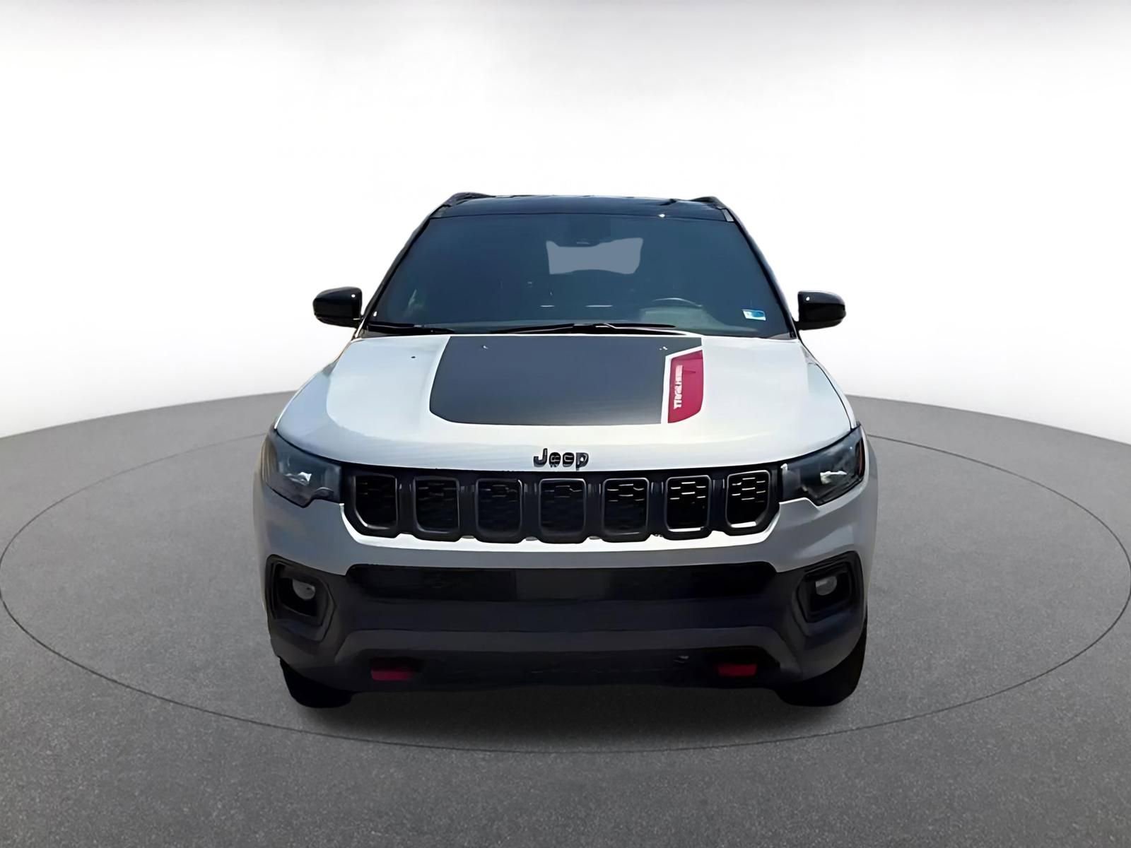 Used 2025 Jeep Compass Trailhawk AWD/4WD video 2