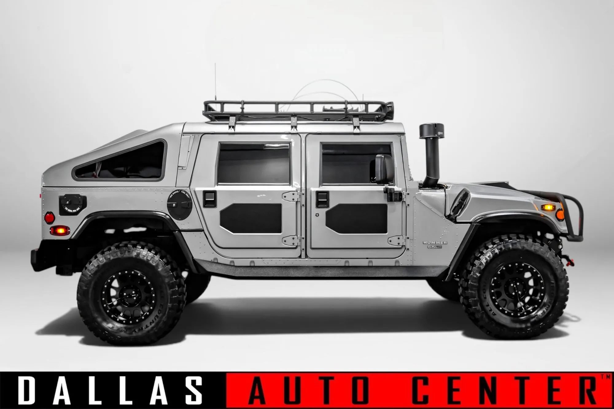 Used 1998 HUMMER H1 4-Door Hard Top AWD/4WD image 4