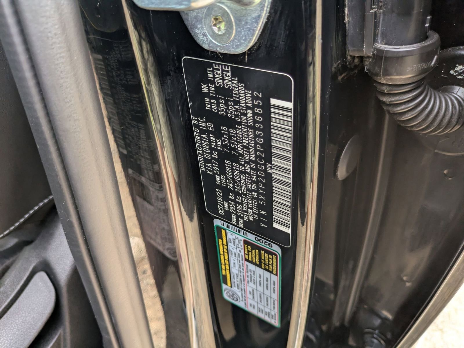 Used 2023 Kia Telluride LX image 40