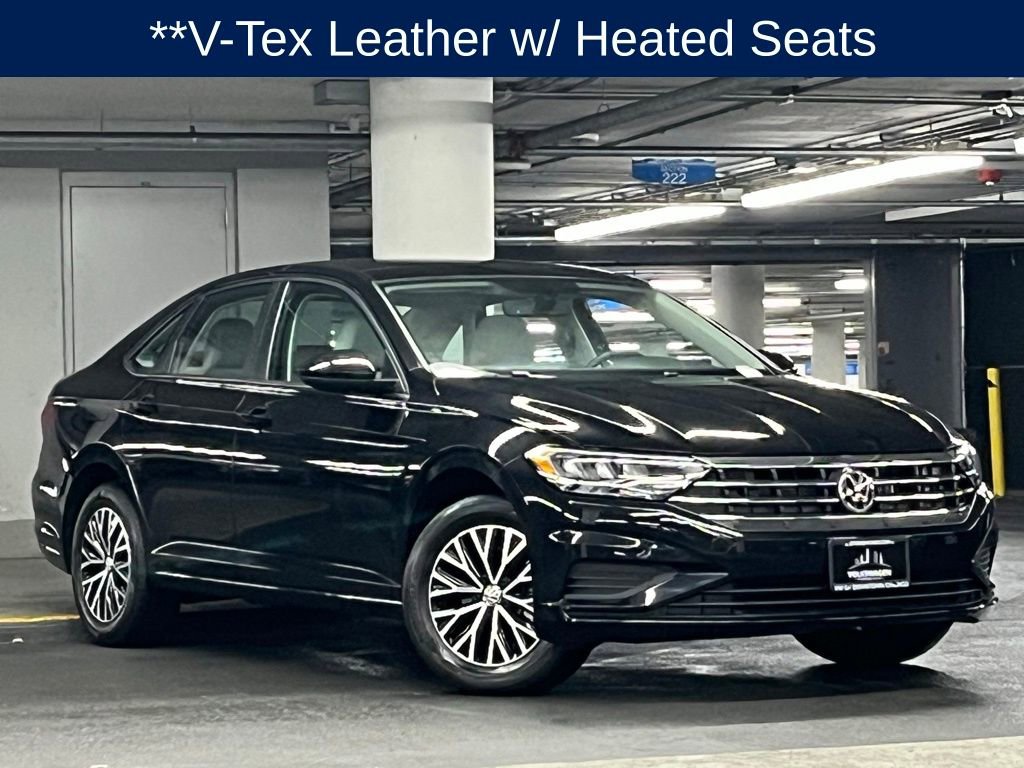Used 2021 Volkswagen Jetta SE w/ SE Cold Weather Package image 3