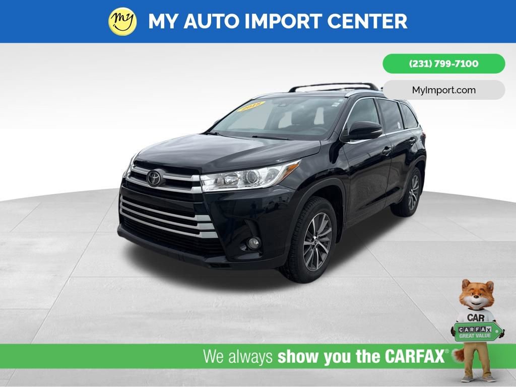 Used 2018 Toyota Highlander XLE AWD/4WD image 3