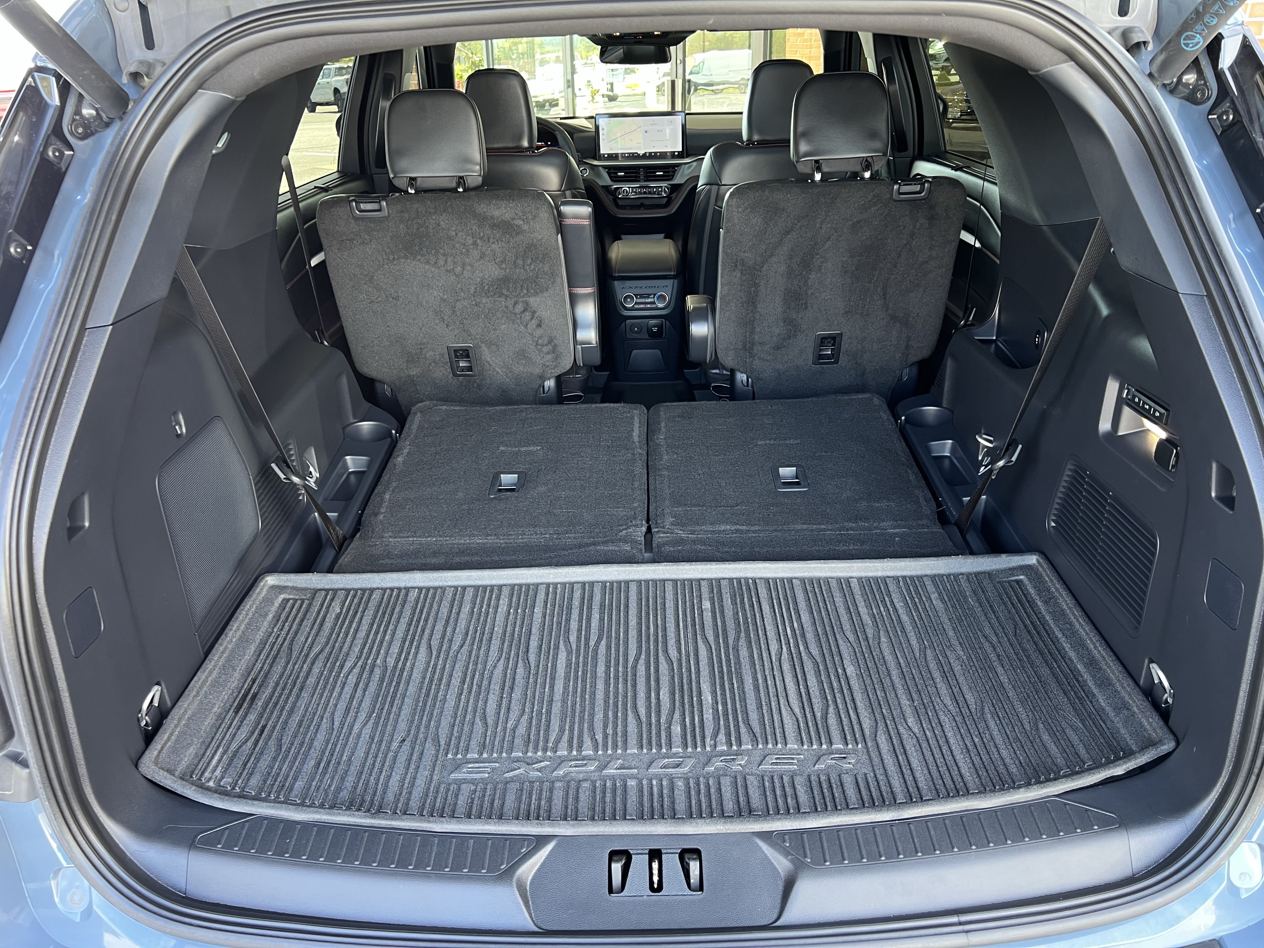Used 2025 Ford Explorer ST AWD/4WD image 62