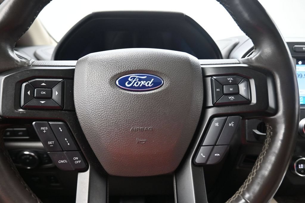 Used 2019 Ford Expedition Limited w/ Equipment Group 302A RWD image 8