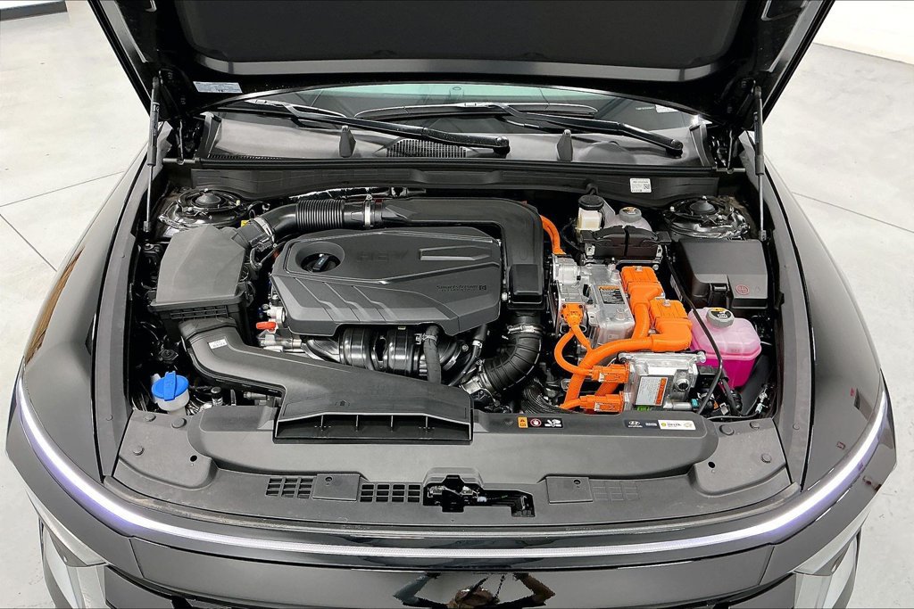 New 2026 Hyundai Sonata Blue FWD image 25