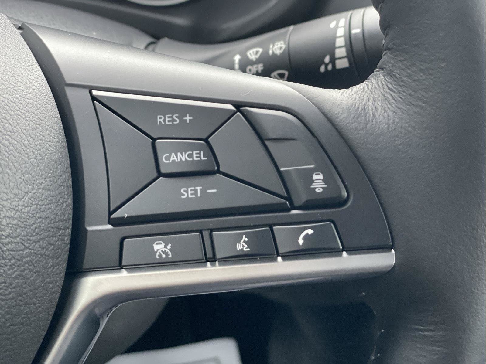Used 2024 Nissan Sentra SV w/ All-Weather Package FWD image 30
