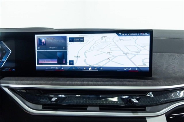 Certified 2025 BMW X7 xDrive40i image 16