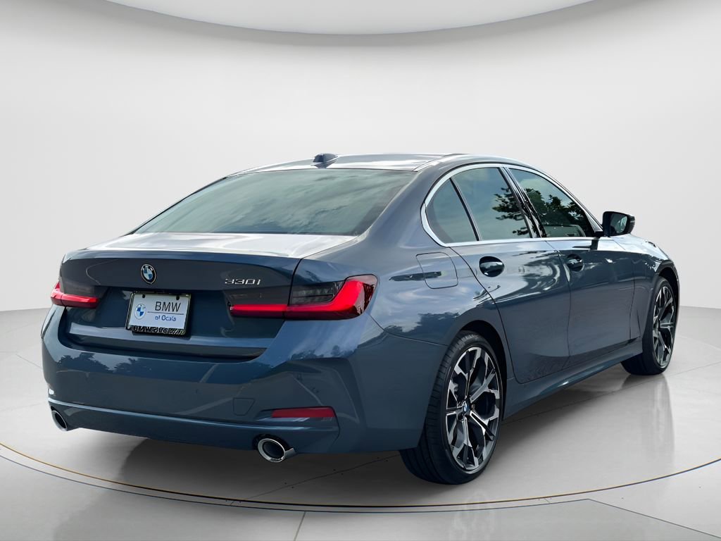 New 2026 BMW 330i Sedan w/ Premium Package RWD image 5