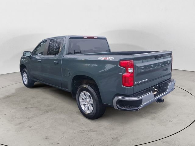 Used 2025 Chevrolet Silverado 1500 LT AWD/4WD image 3
