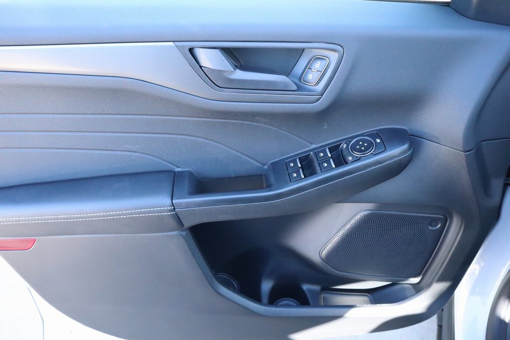 New 2026 Ford Escape Active image 14